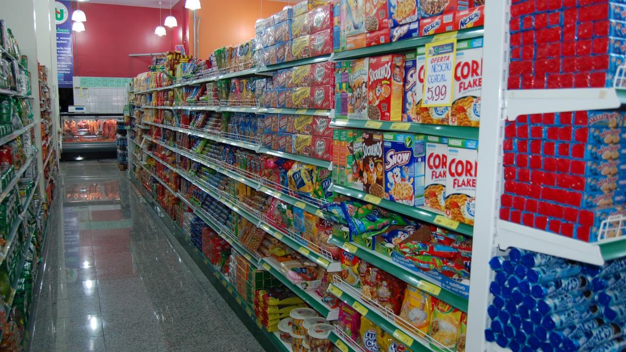 prateleira e gôndolas para supermercado e padarias