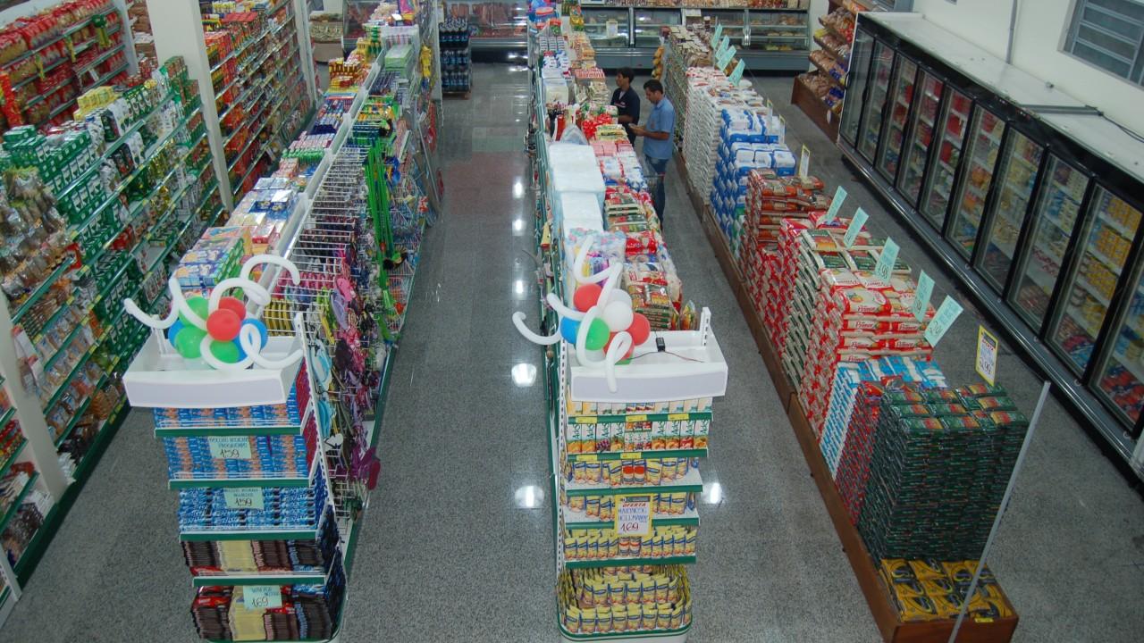 prateleira e gôndolas para supermercado e padarias