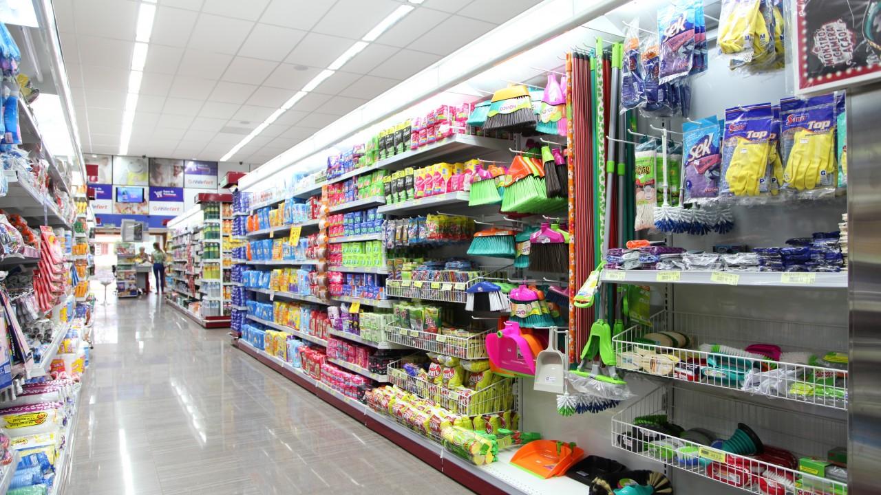 prateleira e gôndolas para supermercado e padarias